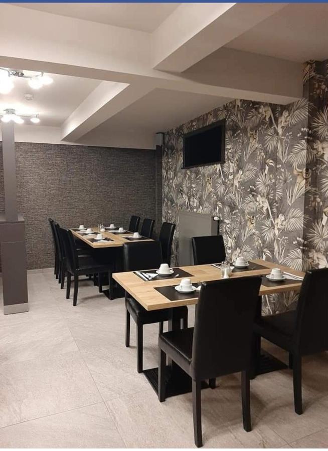 Hotel Saint Daniel Peruwelz Luaran gambar