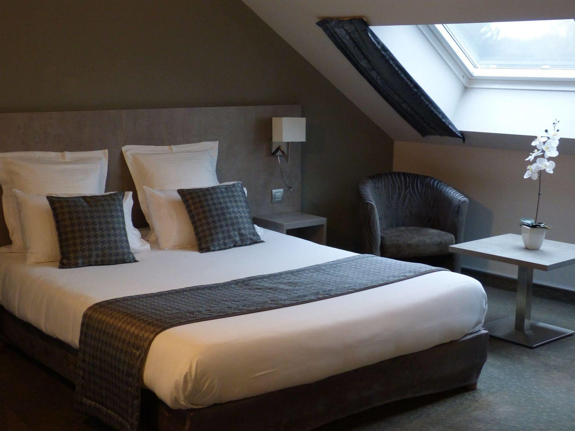 Hotel Saint Daniel Peruwelz Luaran gambar