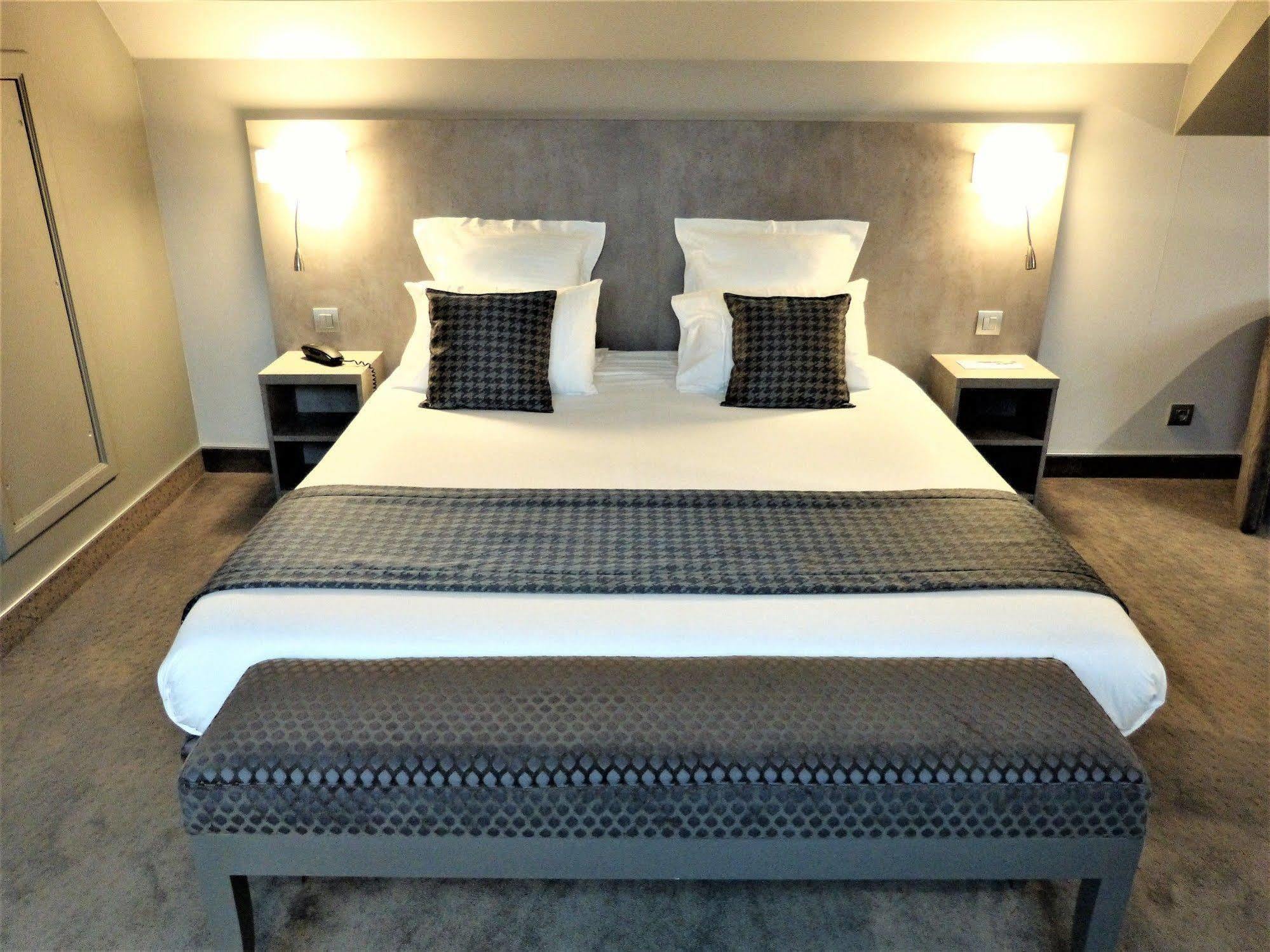 Hotel Saint Daniel Peruwelz Luaran gambar